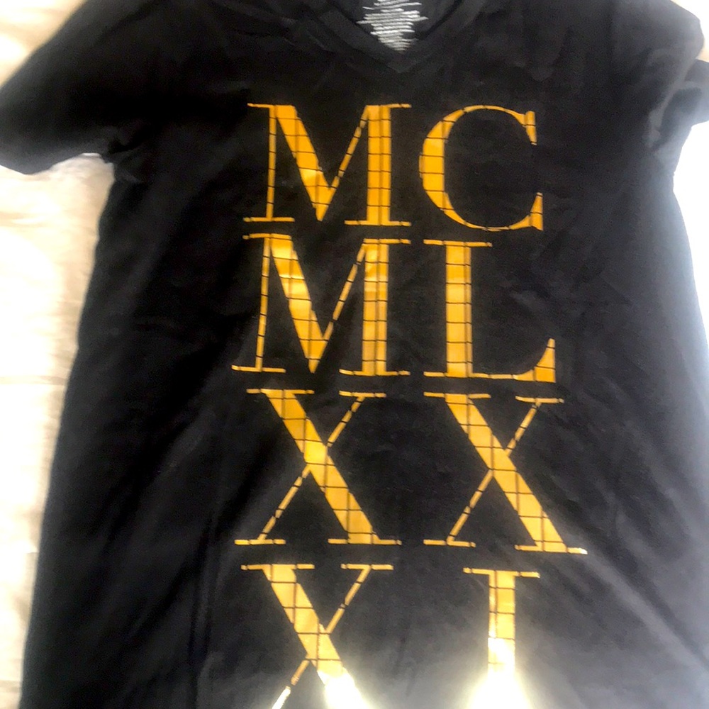 Vintage Guess T-shirt